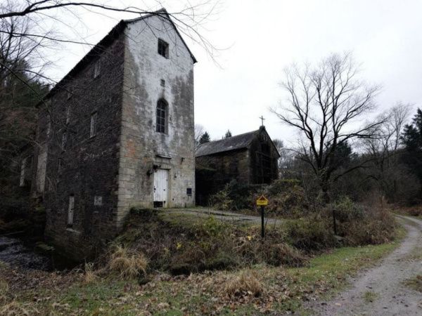 Ghostly Encounter at the Old Mill: Locals Terrified by Eerie Sightings!